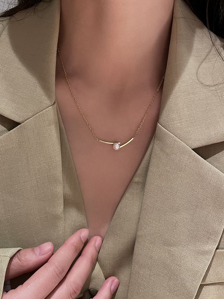 Faux Necklace Pearl Pendant
