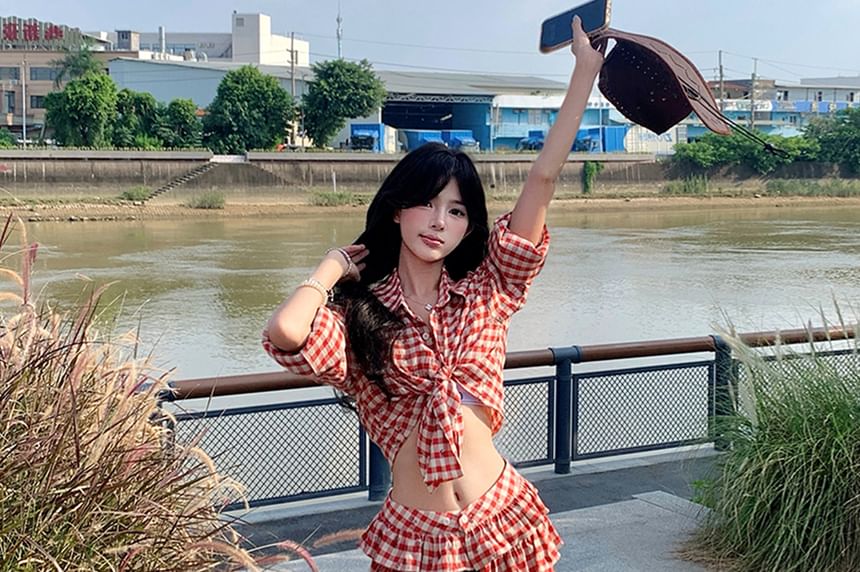 Long-Sleeve Plaid Lace-Up Crop Shirt / Low Waist Ruffle Side-Slit Maxi A-Line Skirt / Set