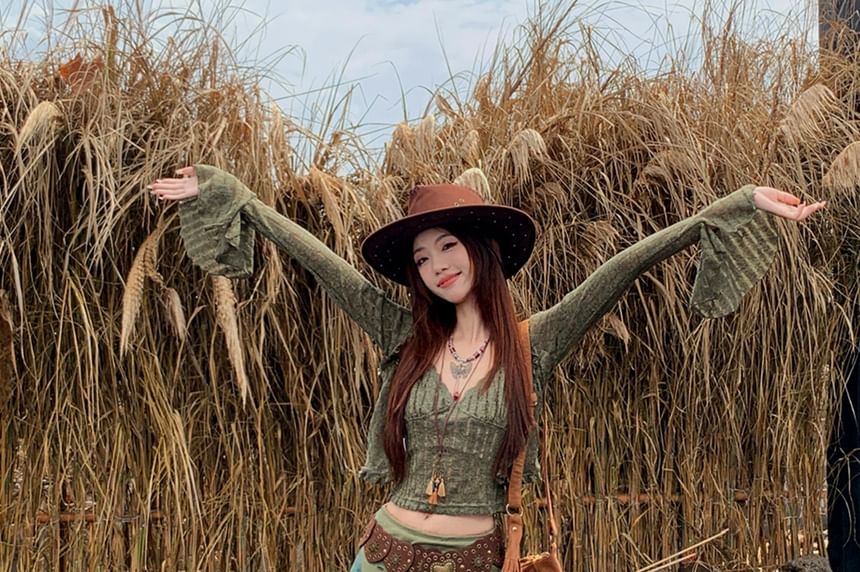 Round Neck Plain Camisole Top / Crop Cardigan / Mid Rise Maxi A-Line Skirt / Belt / Set