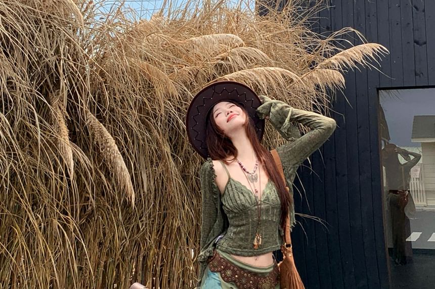 Round Neck Plain Camisole Top / Crop Cardigan / Mid Rise Maxi A-Line Skirt / Belt / Set