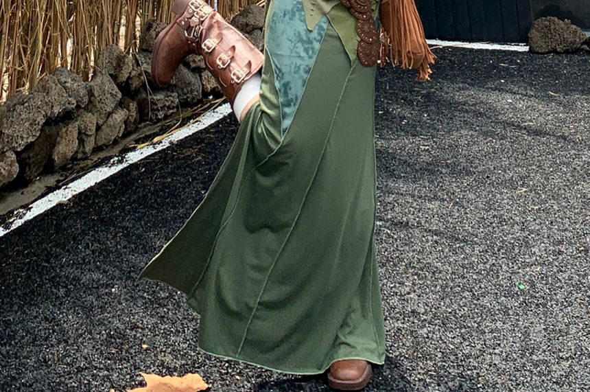 Round Neck Plain Camisole Top / Crop Cardigan / Mid Rise Maxi A-Line Skirt / Belt / Set