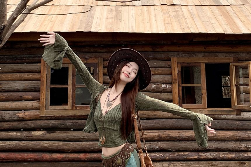 Round Neck Plain Camisole Top / Crop Cardigan / Mid Rise Maxi A-Line Skirt / Belt / Set