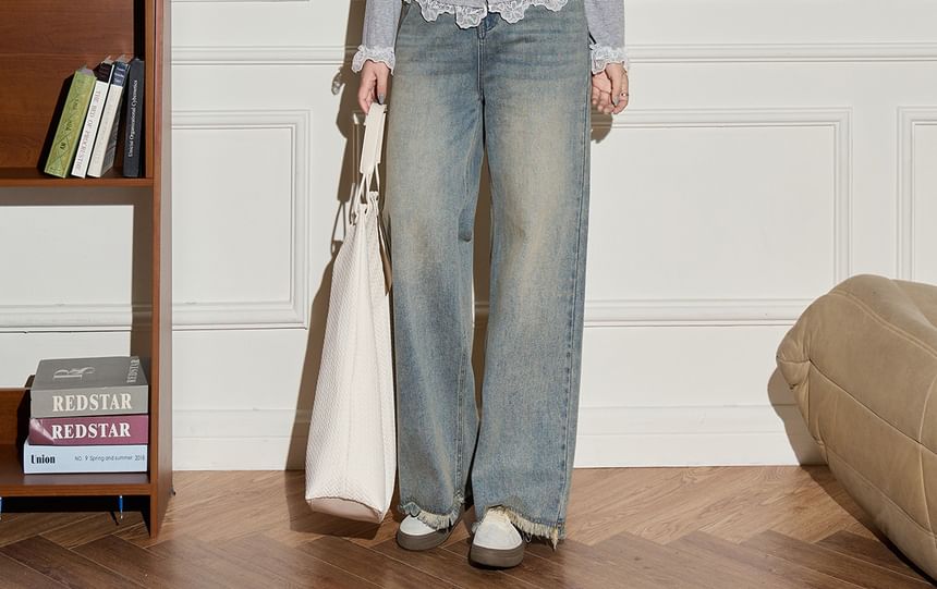 Long-Sleeve Scoop Neck Lace Trim Ruched Button-Up Slim Fit Top