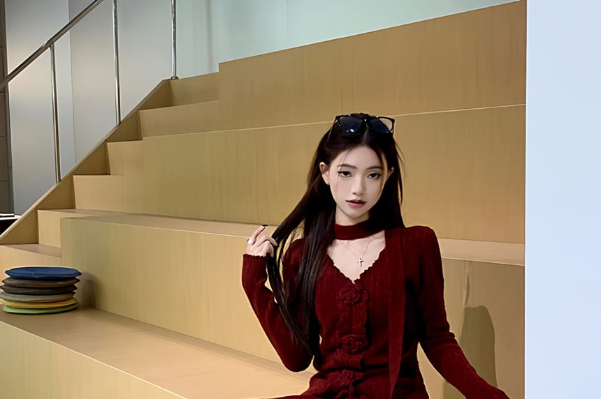 Set: Long Sleeve V-Neck Plain Floral Detail Knit Top + High Waist Maxi A-Line Skirt