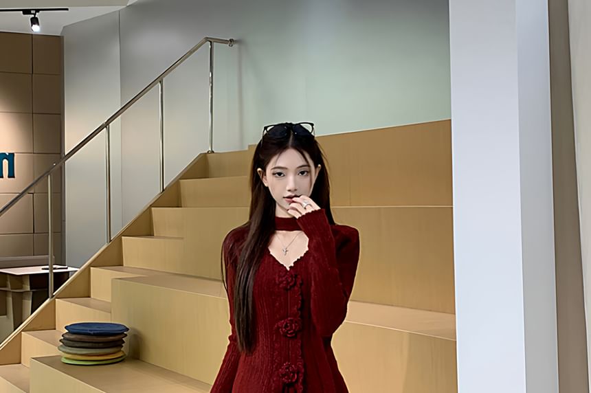 Set: Long Sleeve V-Neck Plain Floral Detail Knit Top + High Waist Maxi A-Line Skirt