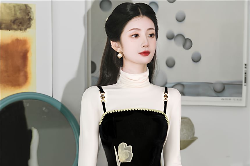 Set: Long-Sleeve Mock Neck Top + Spaghetti Strap Maxi A-Line Dress