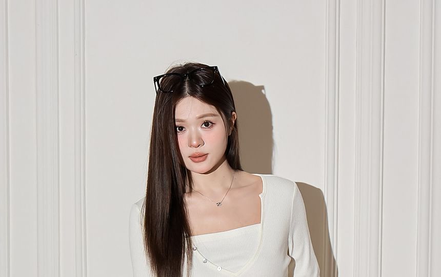 Mock Two-Piece Long-Sleeve Square Neck Henley Ribbed Knit Top