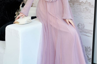 Long-Sleeve Round Neck Plain Flower Accent Ribbed Knit Top / High Waist Midi A-Line Tulle Skirt / Set