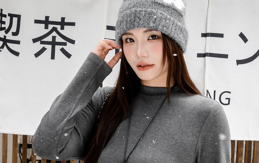 Long-Sleeve Mock Neck Glitter Ruched Tee