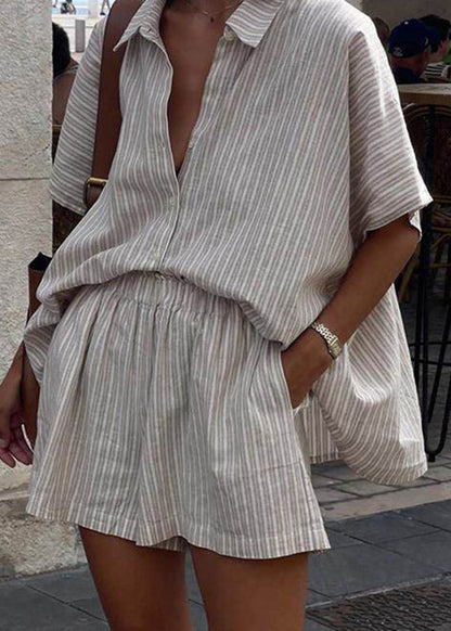 Pieces Khaki Pan Two Striped Loose Shirts And Shorts Collar Peter