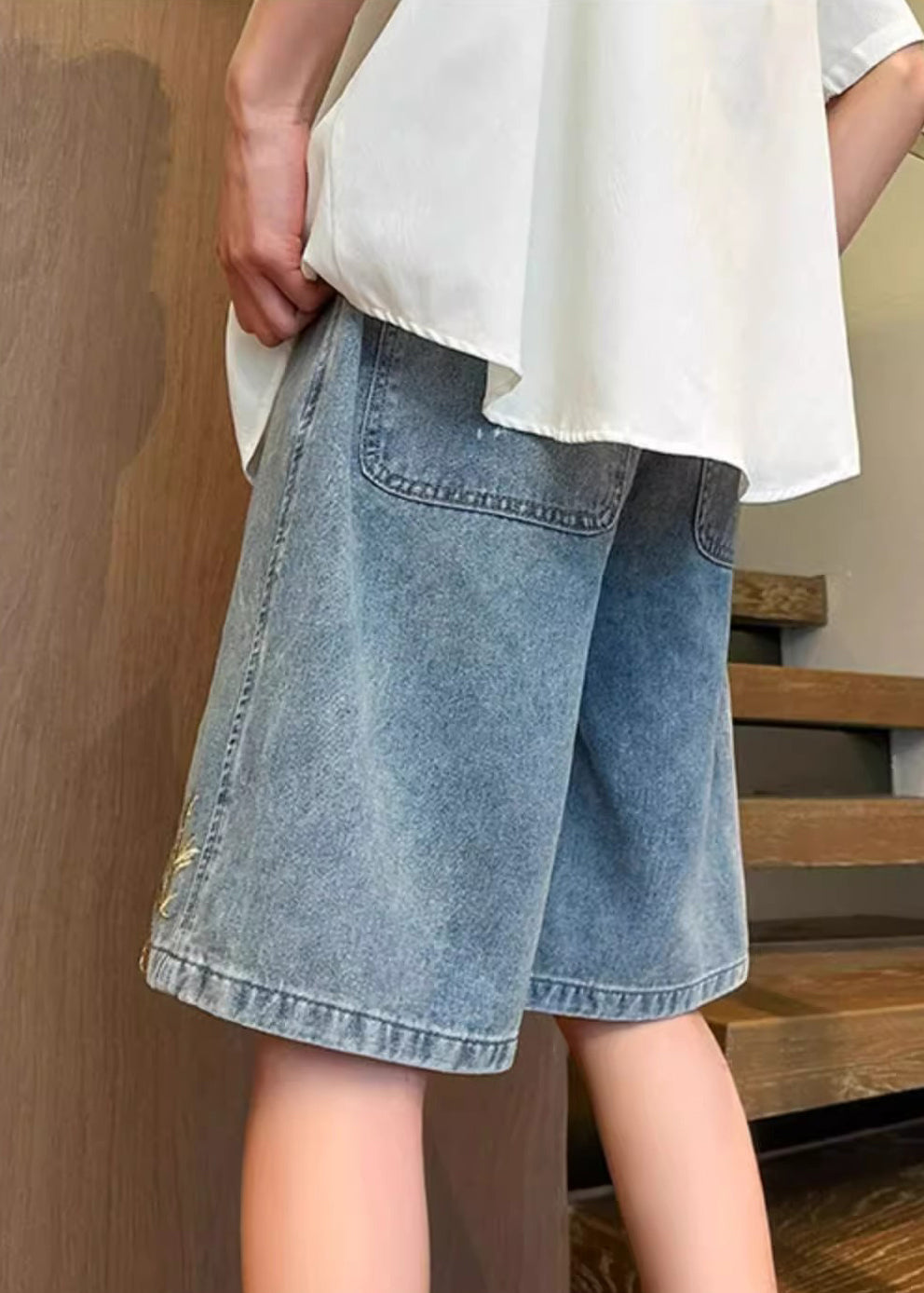 Short d'été en denim moderne pour homme, taille élastique, brodé, bleu