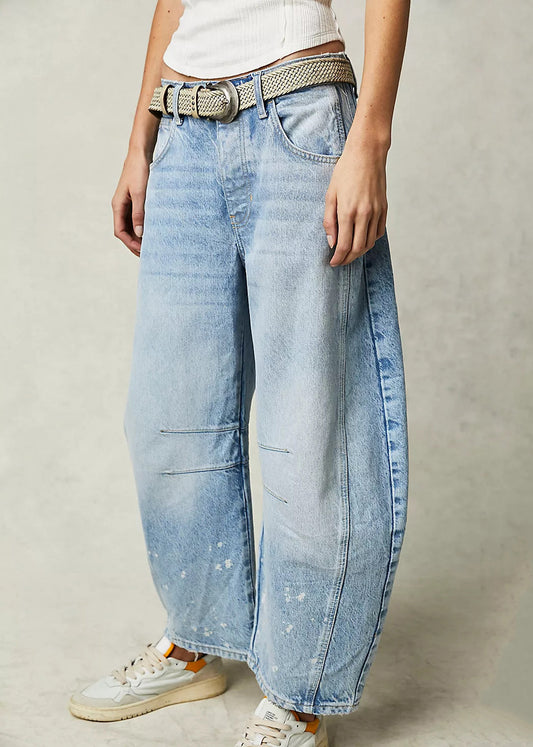 Pantalon en jean bleu moderne taille haute avec poches pour l'été