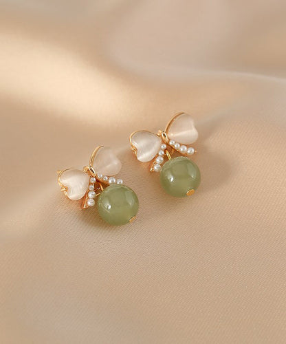 Boucles d'oreilles pendantes modernes en forme de papillon avec perles de jade et cuivre vert WH046