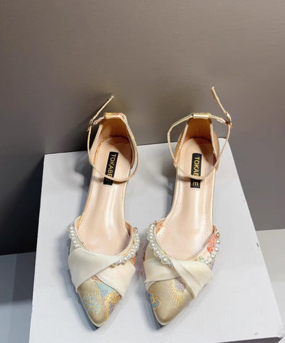 Sandales brodées épaisses jaunes à talon pointu et perles chinoises neuves