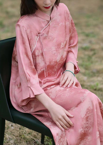 Robe longue en soie et coton à col montant rose avec boutons chinois et manches bracelet AU1051