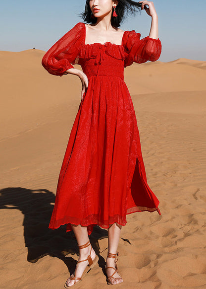 Strandkleid aus Puff-Baumwolle mit quadratischem rotem Kragen und offenen Seitenärmeln