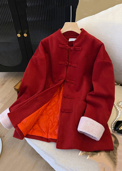 Manteau en laine épaisse avec poches à boutons et col montant rouge pour l'hiver QG033