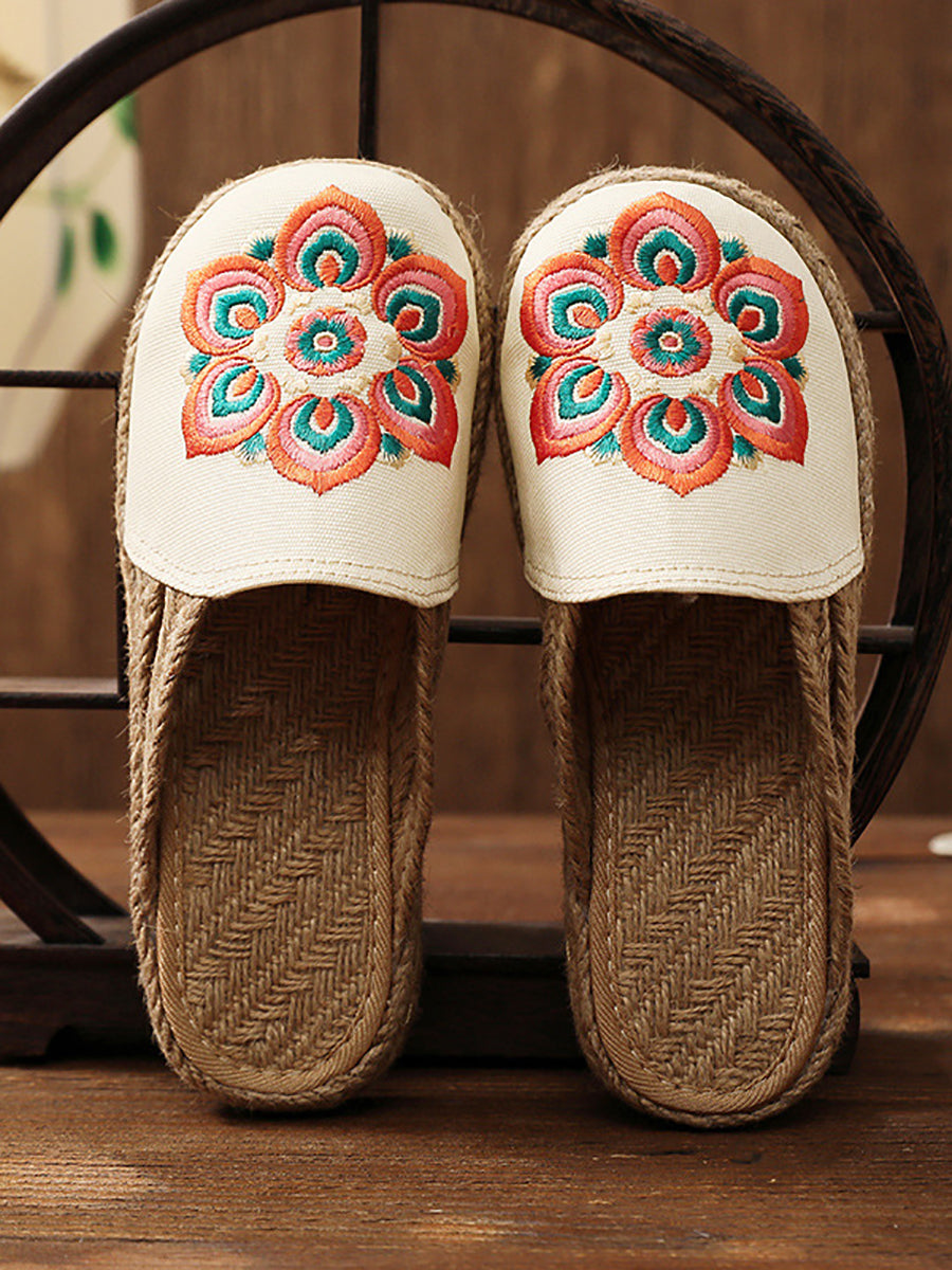 Women Summer Ethnic Flower Embroidert Straw Slippers II1017