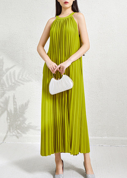Grünes, faltiges Neckholderkleid mit langen Taschen, ärmellos, Bio