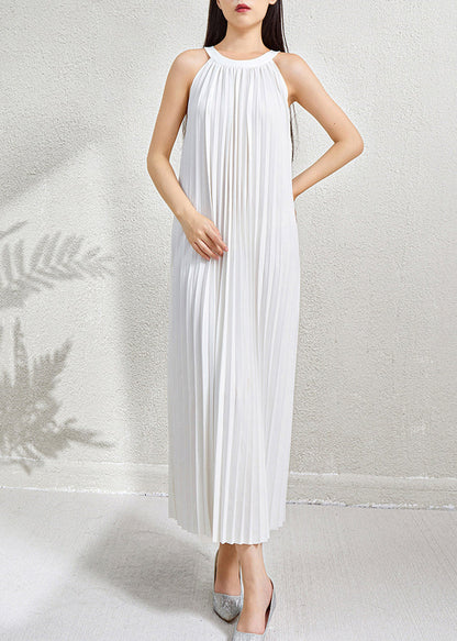 Grünes, faltiges Neckholderkleid mit langen Taschen, ärmellos, Bio
