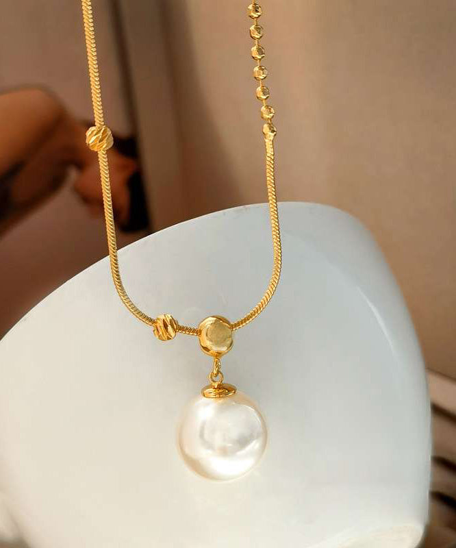 Collier avec pendentif en alliage de cuivre doré et perle au design original YI048
