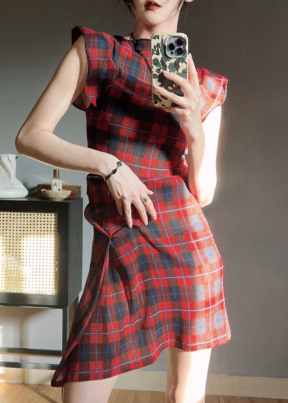 Original Rot Plaid O Neck Faltig Chiffon Kleid Schmetterling Ärmel WW1005