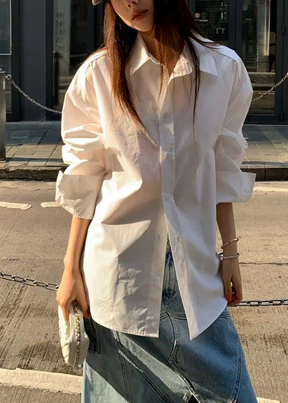 Chemise blanche en dentelle originale Peter Pan avec col boutonné et patchwork