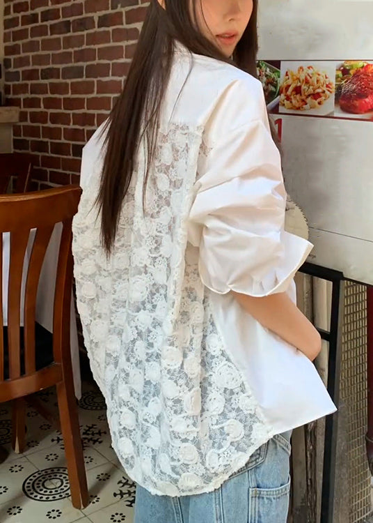 Chemise blanche en dentelle originale Peter Pan avec col boutonné et patchwork