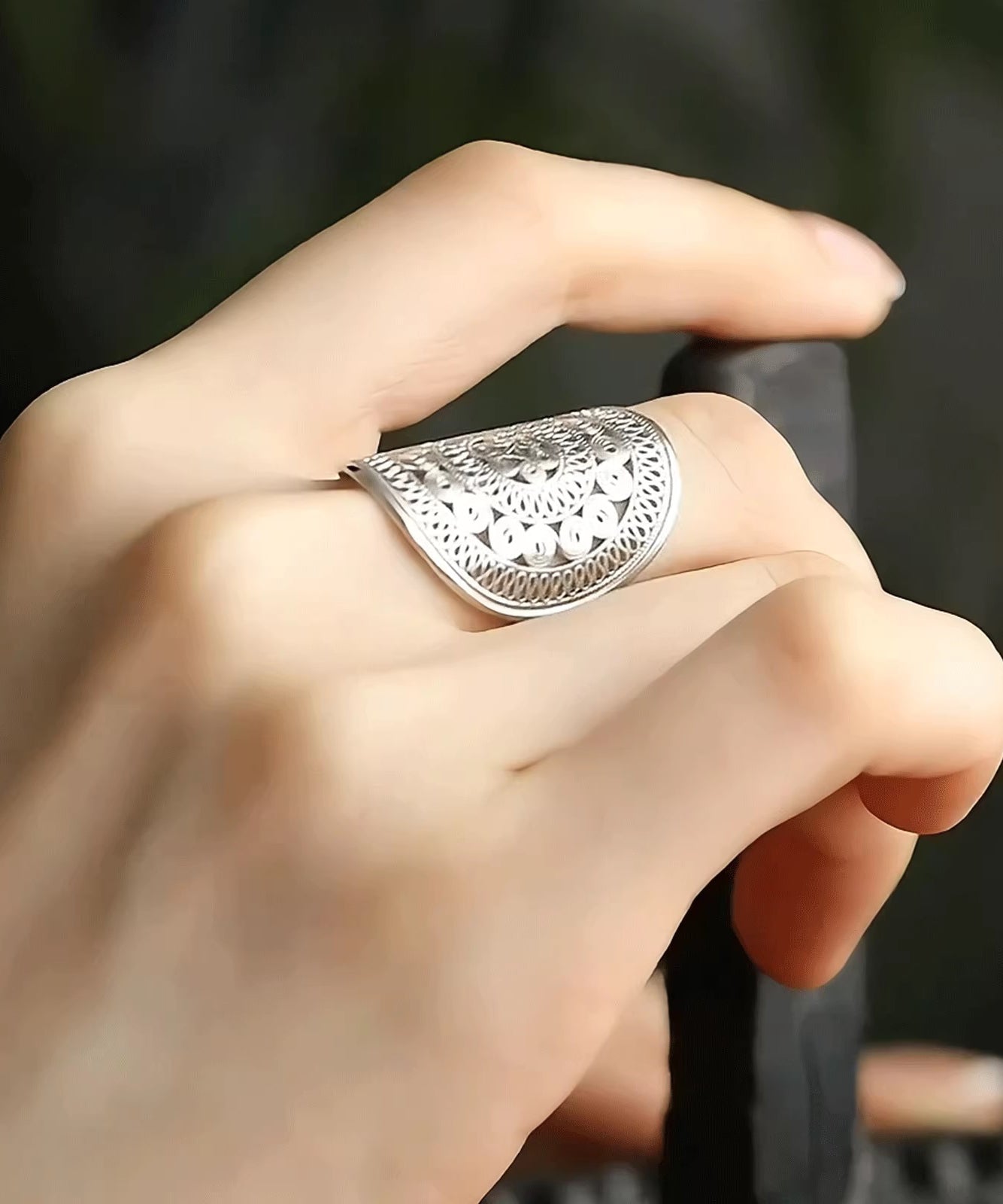 Übergroße ausgehöhlte Ringe aus Sterlingsilber aus Seide TX019