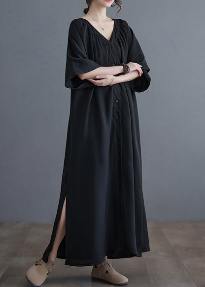 Robe longue froissée noire à col en V grande taille pour l'été GH1033