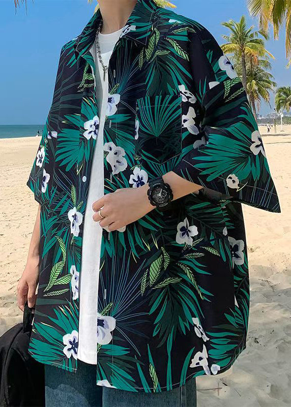 Grüne Baumwollhemden mit bedruckten Ärmeln und Taschen, halbe Herrengröße