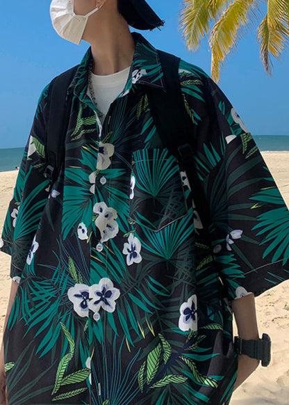 Grüne Baumwollhemden mit bedruckten Ärmeln und Taschen, halbe Herrengröße