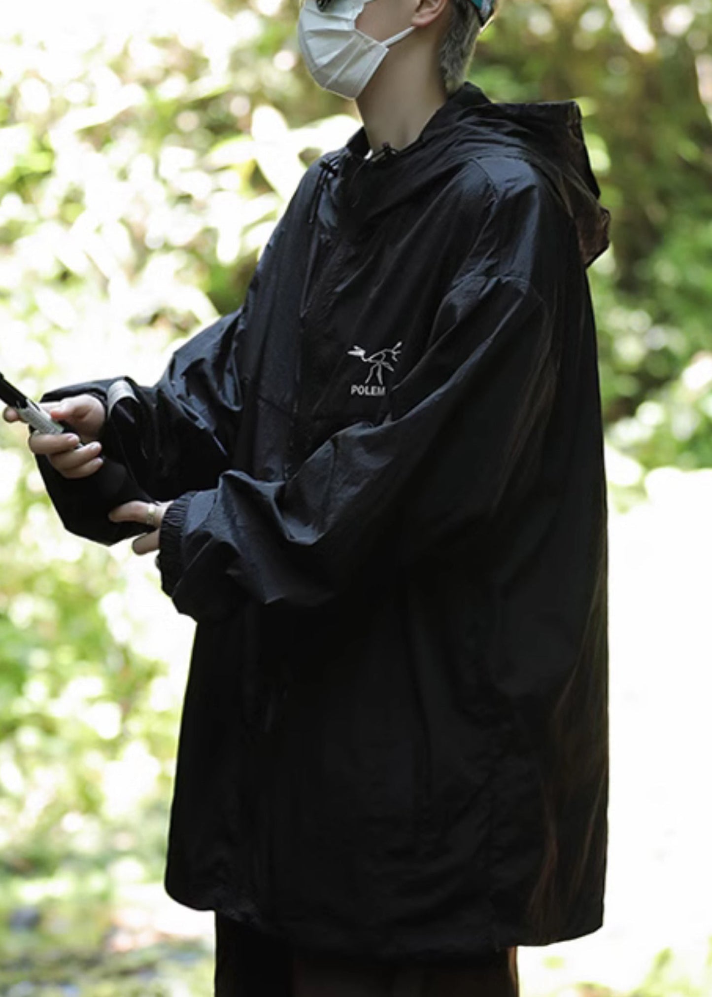 Manteau brodé en soie UPF 50+ pour homme, gris, à capuche