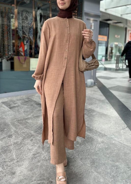 Plus Size Khakifarbenes, einfarbiges Zweiteiler-Set aus Baumwolle mit Knöpfen und langen Ärmeln AA1015