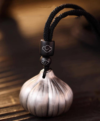 Chaînes en soie sterling nuage rétro argent téléphone de bon augure ail