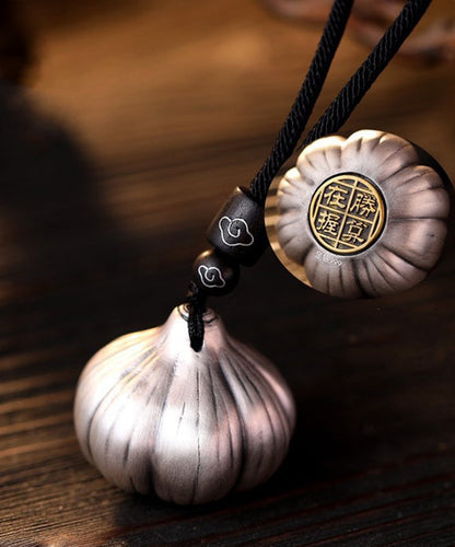 Chaînes en soie sterling nuage rétro argent téléphone de bon augure ail