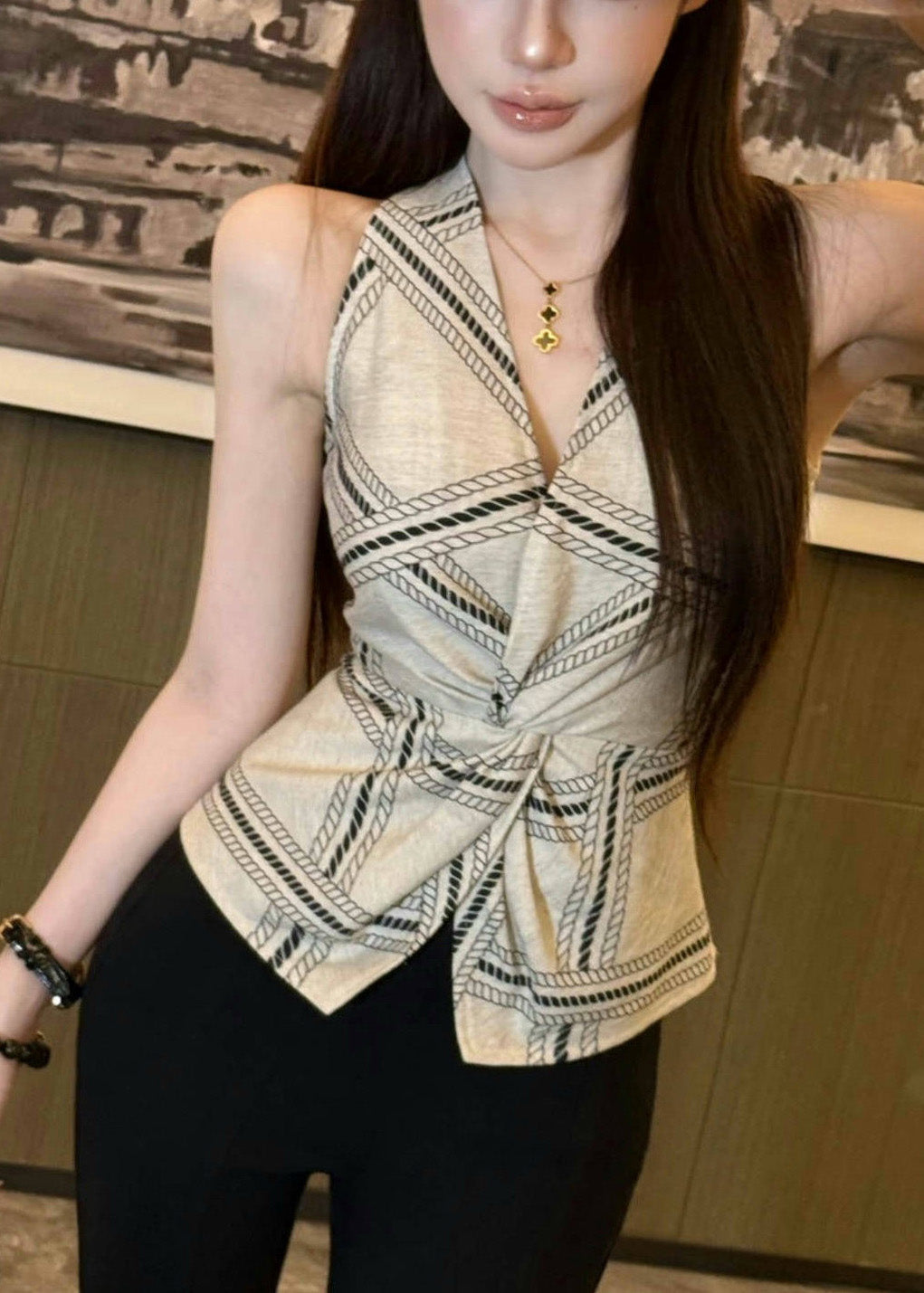 Gilet d'été sexy ouvert à licou, blanc, imprimé sur le côté