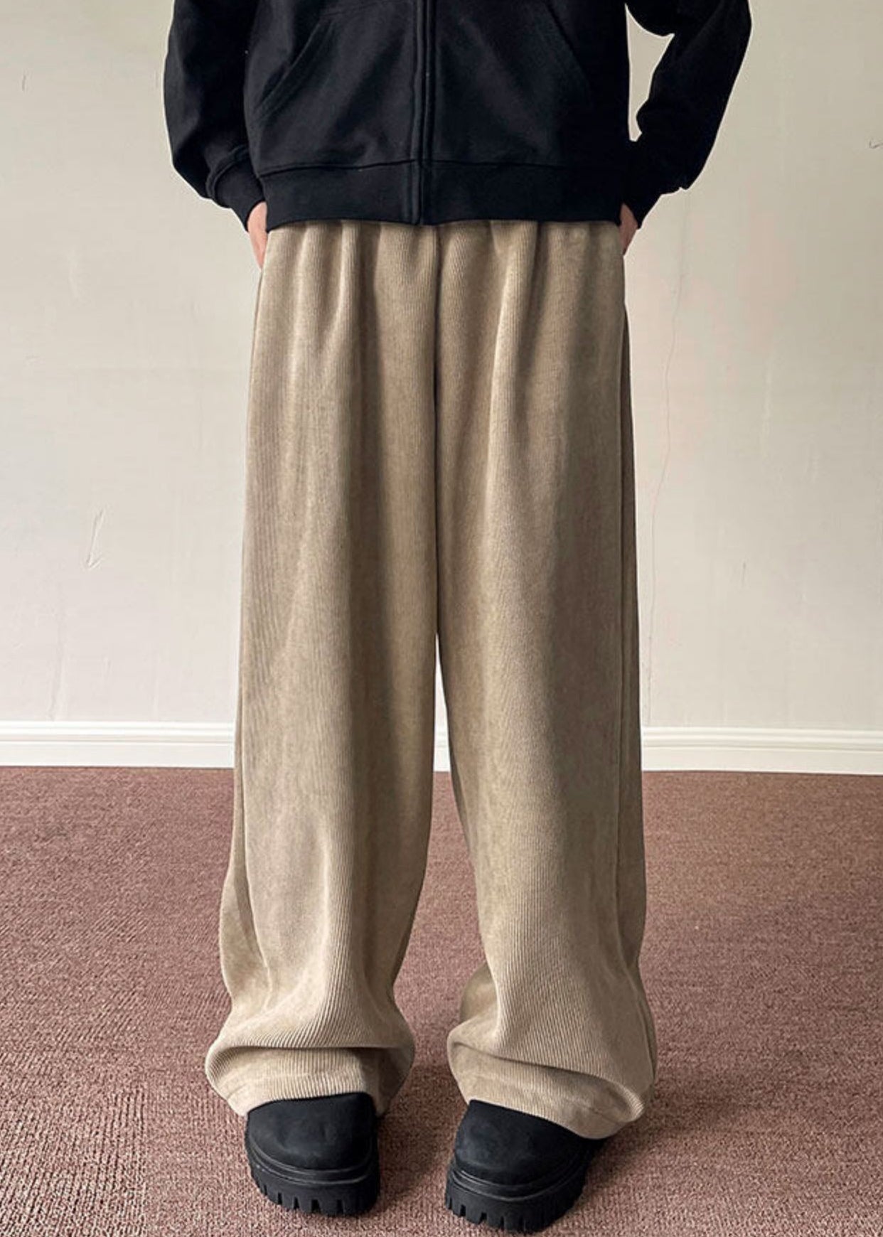 Simple Black Pockets Thick Corduroy Men Wide Leg Pants Spring RM056