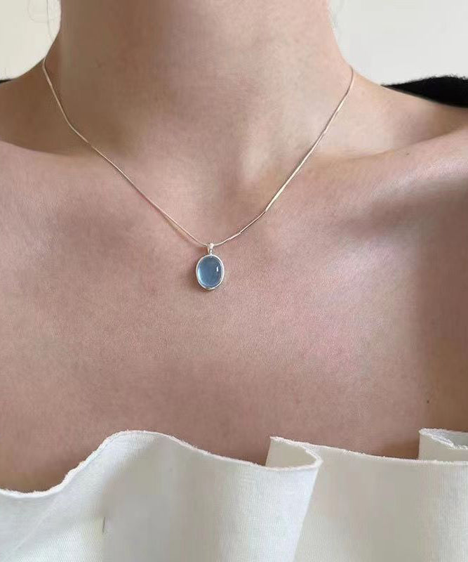 Collier pendentif simple en alliage de pierres précieuses bleues KX1030