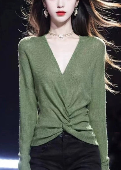 Pull en tricot simple et confortable à col en V vert pour l'automne WQ035