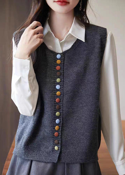 Gilet simple en tricot gris à col rond et boutons sans manches TF034