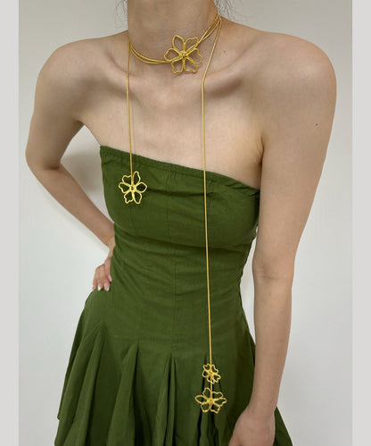 Dünne, goldfarbene, ausgehöhlte Lasso-Halskette aus Metall mit Blumenmuster, YR006