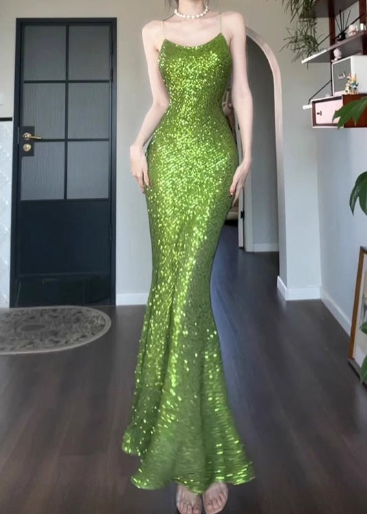 Spaghetti-Trägerkleid mit Pailletten in Grün