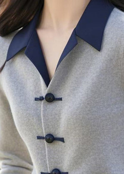 Pull en tricot à boutons et col Claudine gris coupe slim, printemps TF038