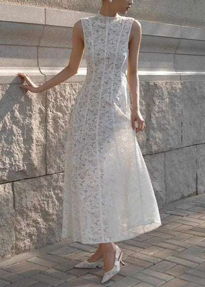 Kleid mit hoher Taille und Spitze, lang, weiß, ärmellos, schmal, einfarbig