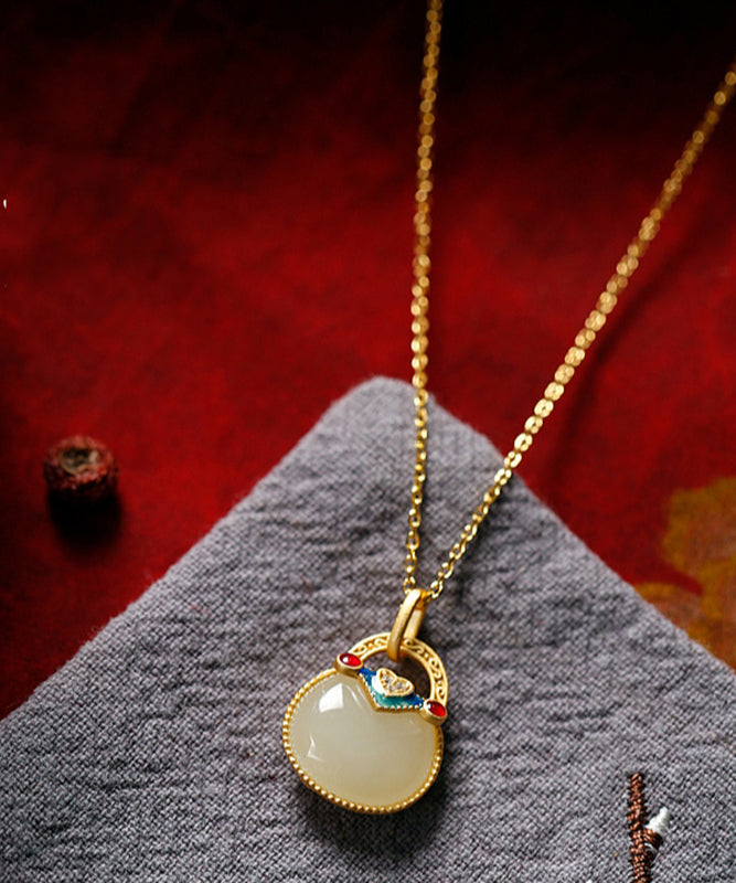 Stilvolle Halskette mit Jade-Anhänger aus vergoldetem Sterlingsilber TS018