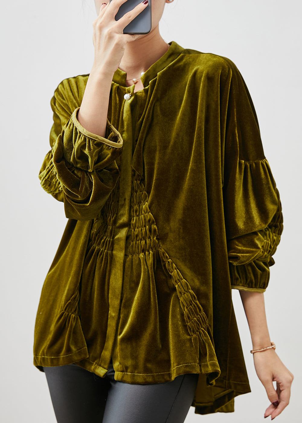 Stylish Green Oversized Wrinkled Silk Velour Shirt Spring YU1066