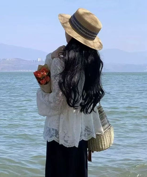 Chapeau cloche en paille tissée kaki polyvalent et élégant