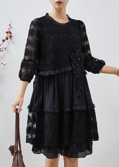 Robe mi-longue en tulle brodée de fleurs noires uniques pour l'été AP1067