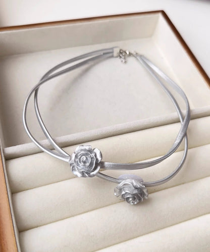 Unique Seiden-Halsband aus Sterlingsilber mit Rosenmotiv, zweilagig, PO060